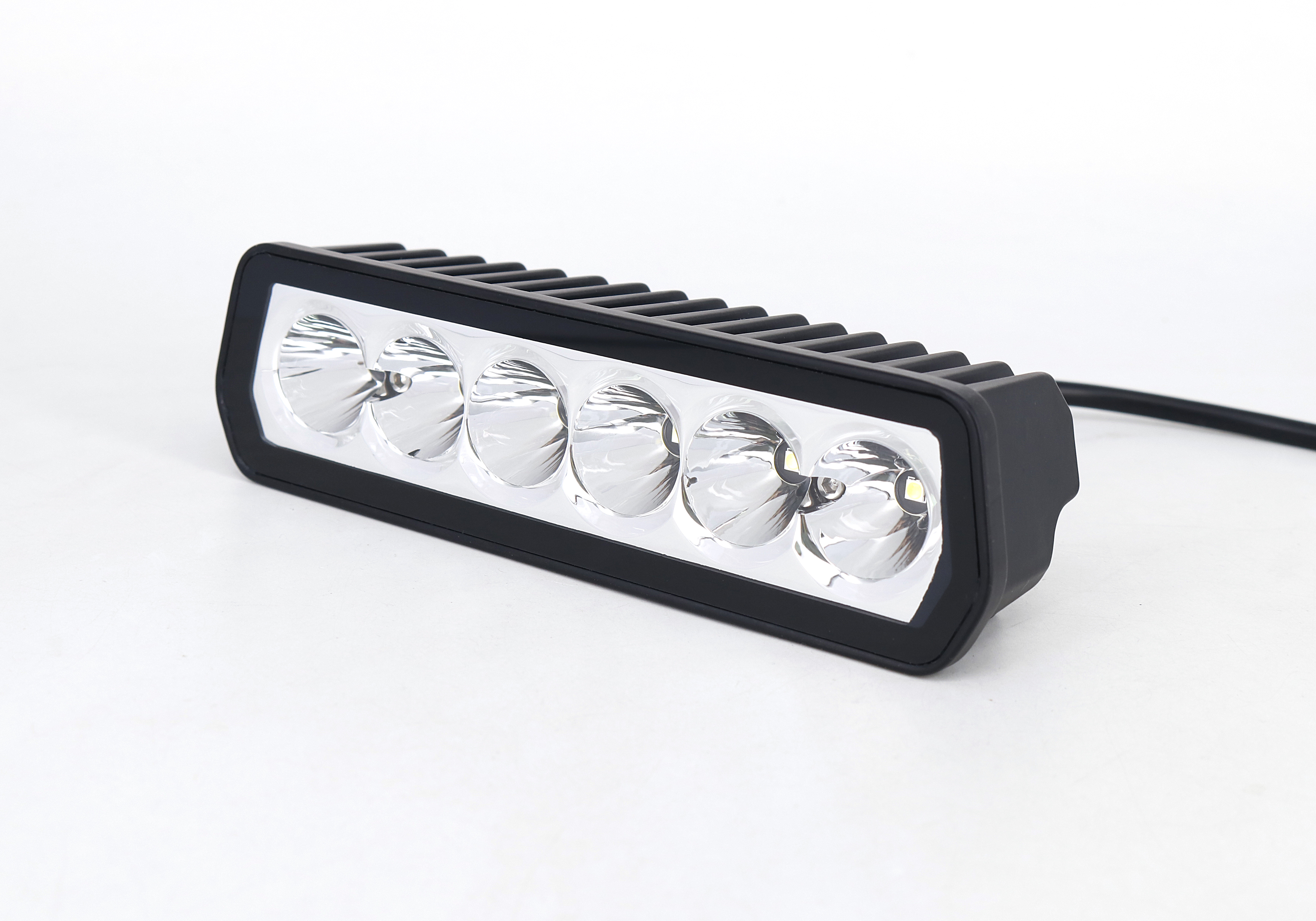FARO AUXILIAR LED RECTANGULAR IRON 30W (8 LED) 12V/24V