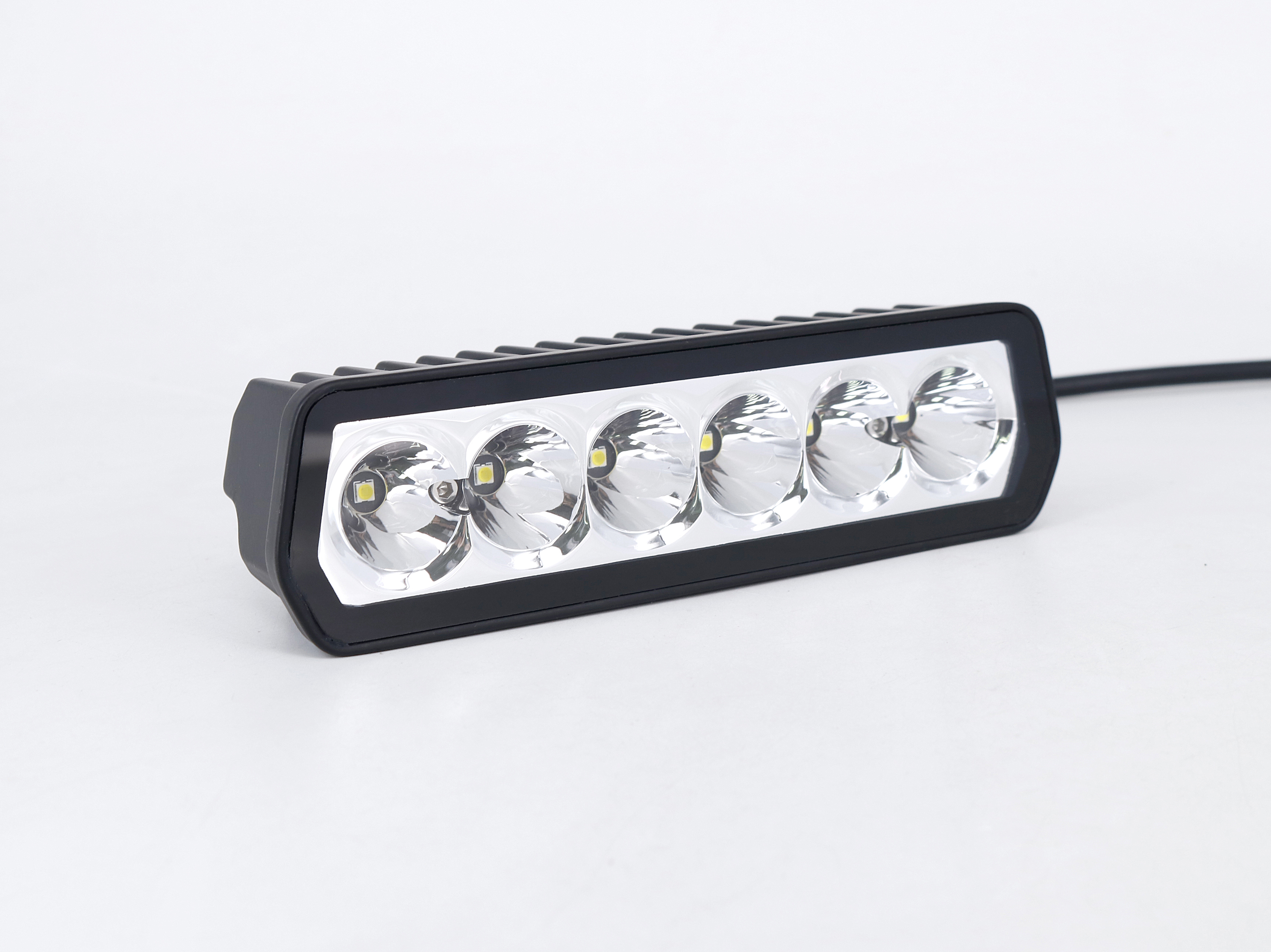 FARO AUXILIAR LED RECTANGULAR IRON 30W (8 LED) 12V/24V